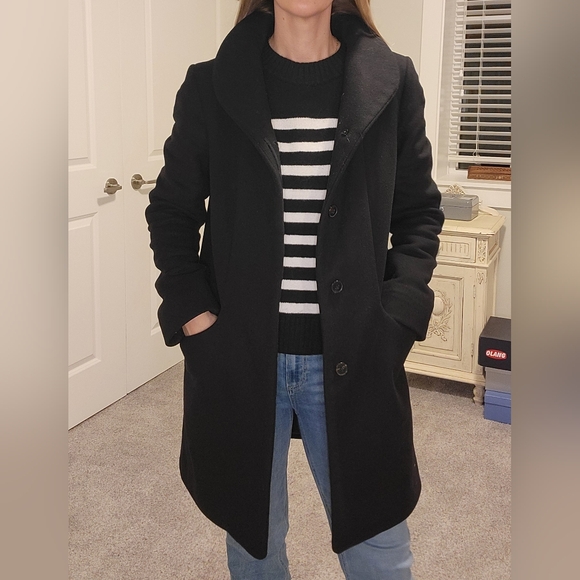 Cocoon Coat New - Black wool coat - Picture 4 of 8